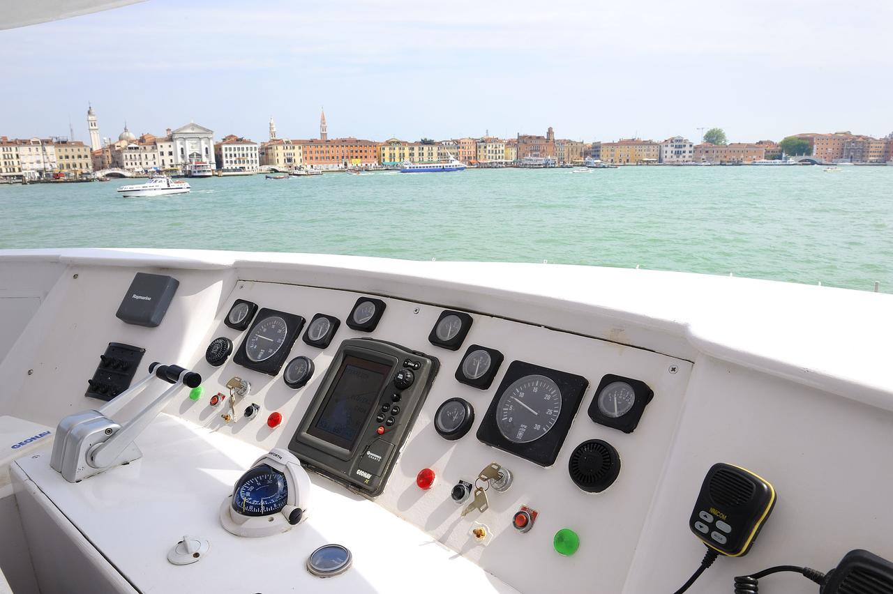 Yacht Fortebraccio Venezia Esterno foto